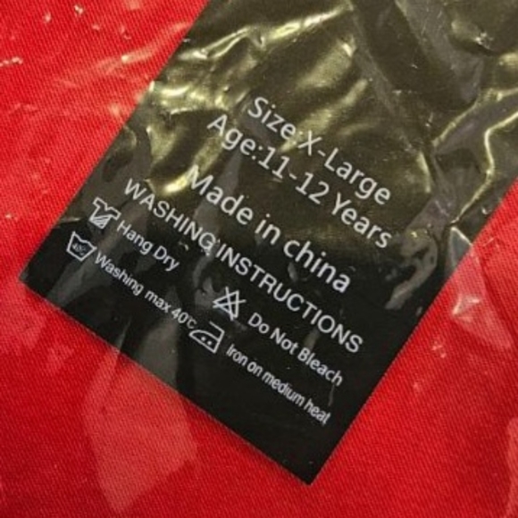 New w/Tag Boy's Red Buttoned Shirt Size L - Picture 4 of 4